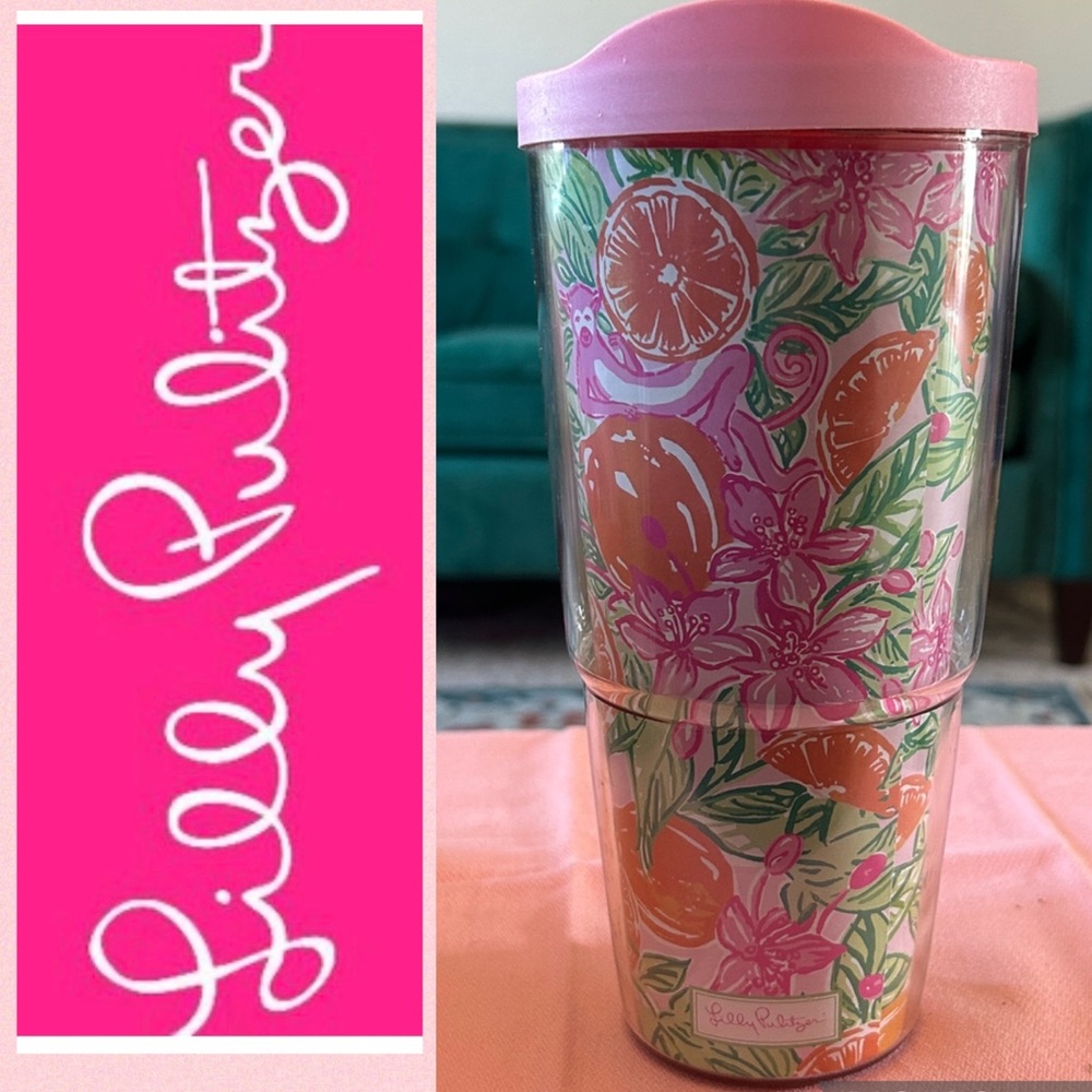 Lilly Pulitzer 24 ounce Tumbler Peelin' Out" pattern
